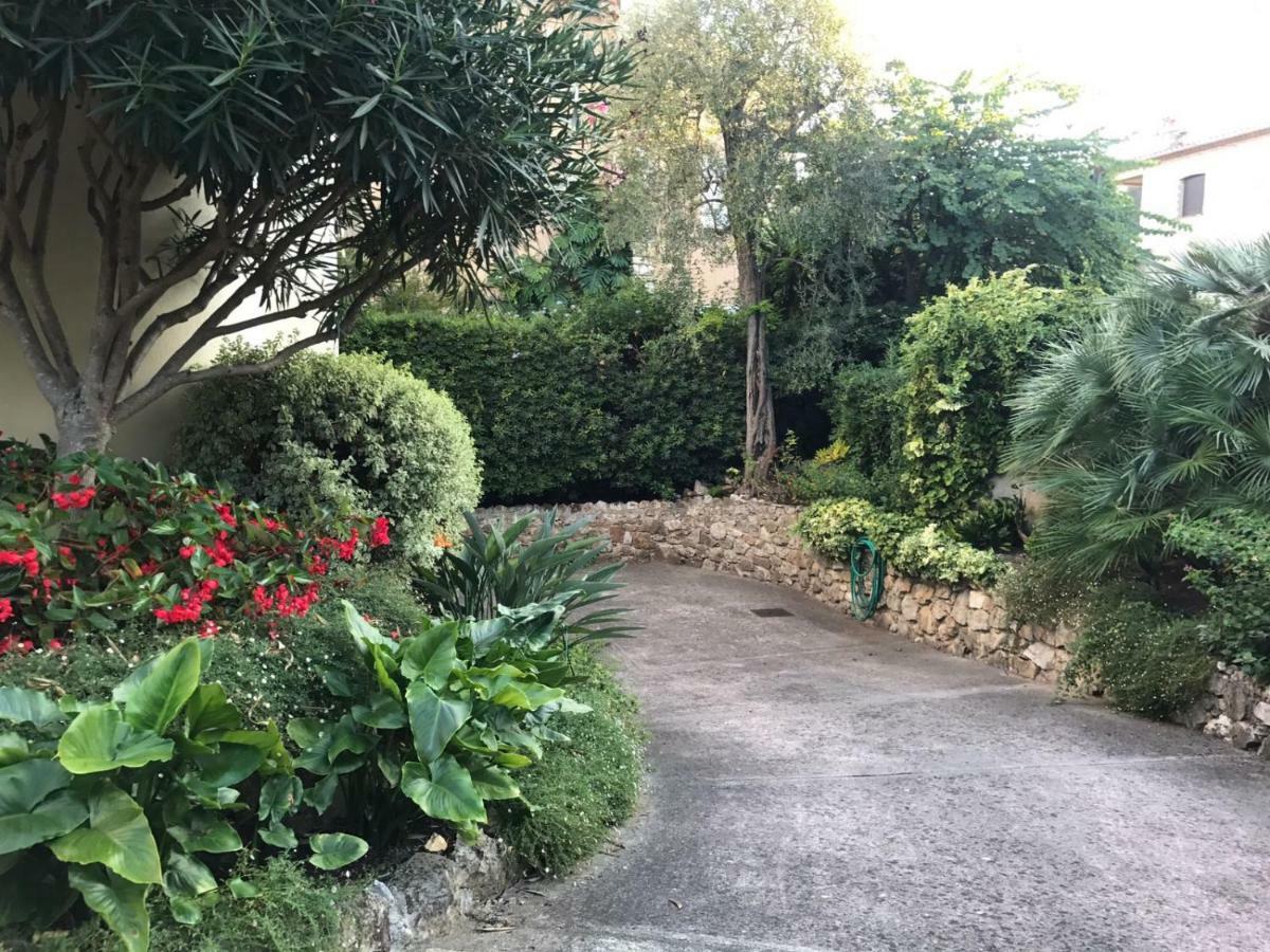 L'olivadou St Jean Cap Ferrat * Saint-Jean-Cap-Ferrat